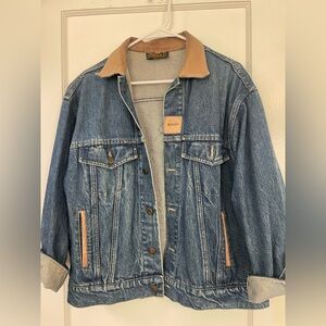 Vintage Blue Denim Jacket with Tan Collar